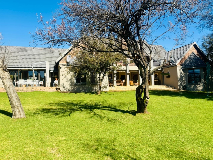 4 Bedroom Property for Sale in Riviera Glen Security Estate Free State